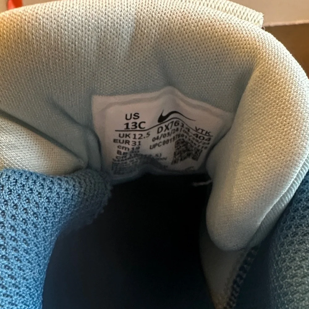 Nike Star Runner Kids 13c in Light Blue and Teal - Picture 2 of 5